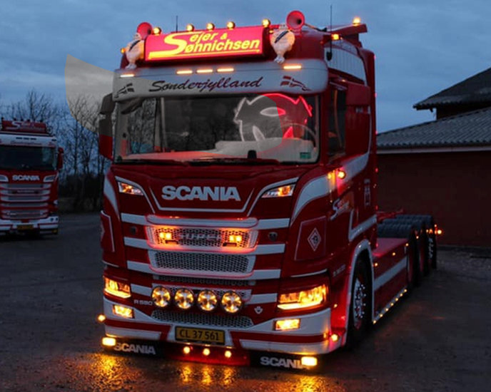 AMBRA  - LUCE DI POSIZIONE SUPPLEMENTARE - FANALE ANTERIORE A LED SCANIA 2016+