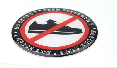 NO SHOES STICKER VRACHTWAGEN